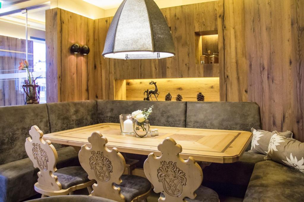 Hotel Am Reiterkogel ซาลบาคฮินเทอร์เกลมม์ ภายนอก รูปภาพ